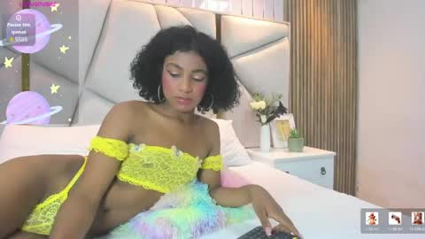 Snapshot of rebeca_brown_ chatting on 05/26/26, 11:50 Rebeca online show from 05/26/26, 11:50