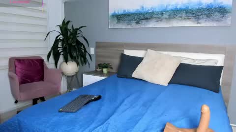 I invite you to my birthday on November 3th  online show from 04/17/26, 02:53