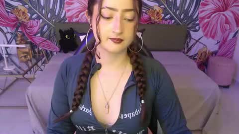 Rebeca dreams online show from 07/24/26, 09:02