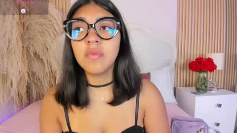 rebeca_taylor_ online show from 05/02/26, 03:22