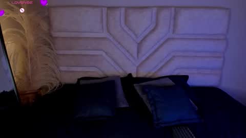 Rebeca Williams online show from 02/11/26, 01:49