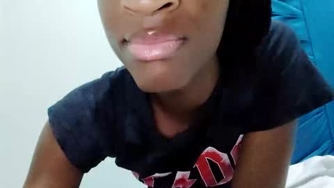 Snapshot of rebecca23278 chatting on 05/13/26, 02:09 Tu mami Rebecca online show from 05/13/26, 02:09