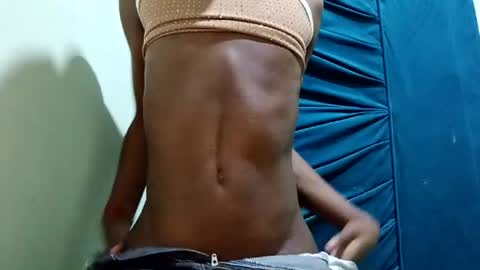 Tu mami Rebecca online show from 06/27/26, 02:27