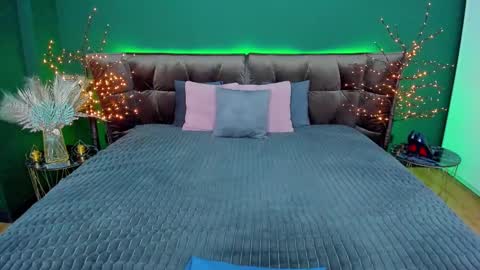 rebecca_diamonds online show from 02/23/25, 09:22