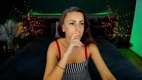 rebecca_diamonds online show from 09/10/25, 05:29