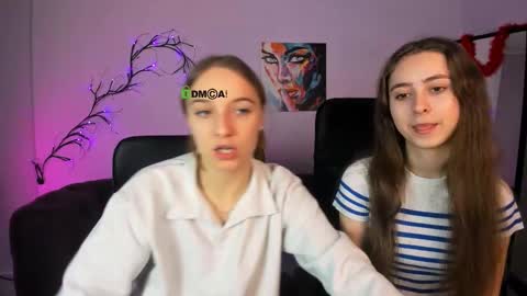 rebecca_smile_ online show from 11/29/25, 10:07