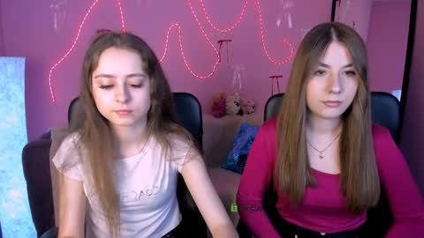 rebecca_smile_ online show from 03/31/26, 12:05