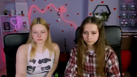 rebecca_smile_ online show from 04/15/26, 12:23