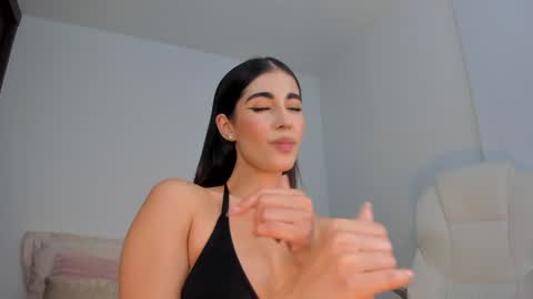 Snapshot of rebeccabaxter chatting on 12/05/24, 04:20 Rebecca online show from 12/05/24, 04:20