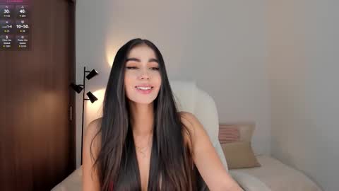 Snapshot of rebeccabaxter chatting on 09/12/25, 12:55 Rebecca online show from 09/12/25, 12:55