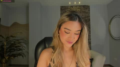 Rebe online show from 04/05/26, 05:43