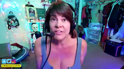 Rebecca Love online show from 10/20/25, 10:43