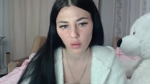 Snapshot of rebeka_08 chatting on 10/13/25, 06:52 Rebeka 08 online show from 10/13/25, 06:52