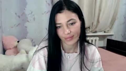 Snapshot of rebeka_08 chatting on 04/29/26, 06:03 Rebeka 08 online show from 04/29/26, 06:03