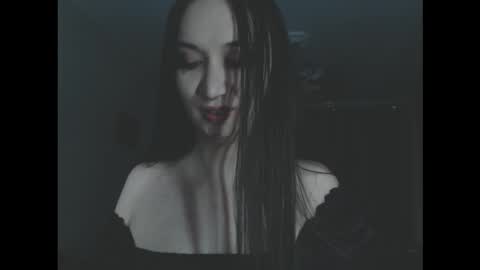 AnnaAnnet online show from 12/17/25, 04:24