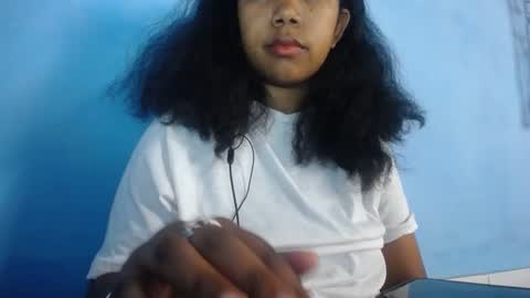 rebelle777 online show from 02/04/25, 07:51