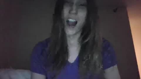 Keely KeKe Kiwi online show from 10/09/25, 11:25