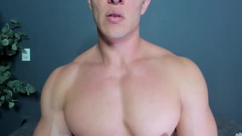 twitter REECET26 instagram RECCETAYLOR online show from 12/18/25, 11:00