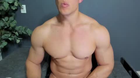 twitter REECET26 instagram RECCETAYLOR online show from 02/02/26, 04:11