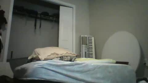 Snapshot of recka810 chatting on 05/02/26, 04:28 recka810 online show from 05/02/26, 04:28