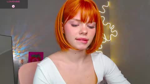 Snapshot of red__candy chatting on 02/25/25, 08:09 red__candy online show from 02/25/25, 08:09