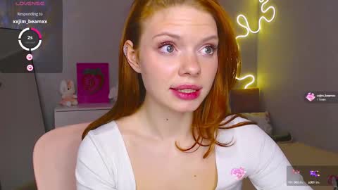 Snapshot of red__candy chatting on 03/06/25, 06:37 red__candy online show from 03/06/25, 06:37