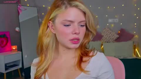 red__candy online show from 12/02/25, 09:25