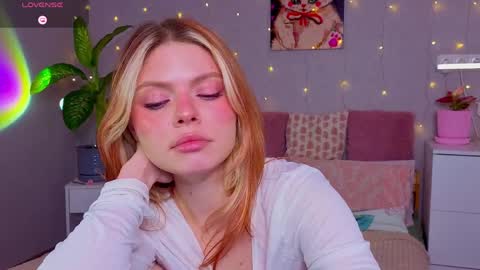 red__candy online show from 04/09/26, 01:16