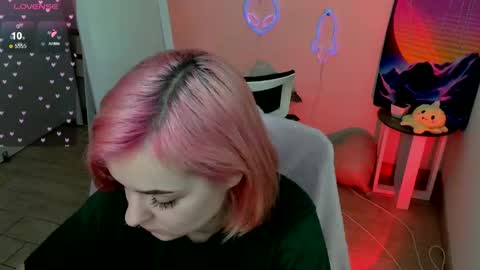 Bestie online show from 02/21/25, 02:16