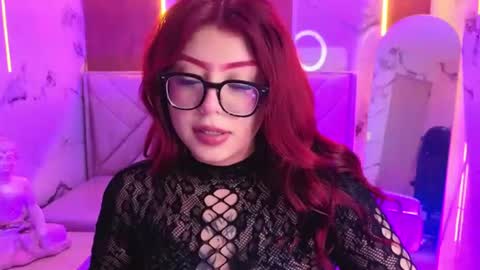 Snapshot of red_bunny_v chatting on 06/23/26, 02:59 Hi Stream 800am to 200pm online show from 06/23/26, 02:59