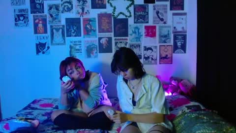 red_cherry2 online show from 05/12/26, 07:49