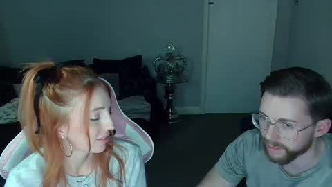 Snapshot of red_firesquirt chatting on 01/19/25, 09:02 Red - online show from 01/19/25, 09:02