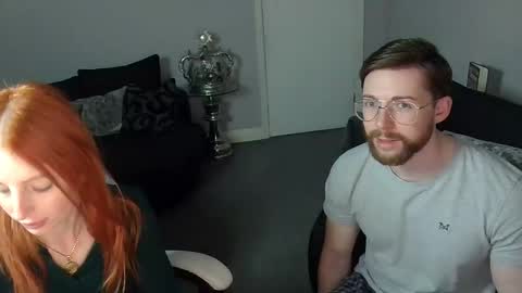 Snapshot of red_firesquirt chatting on 01/26/25, 09:18 Red - online show from 01/26/25, 09:18