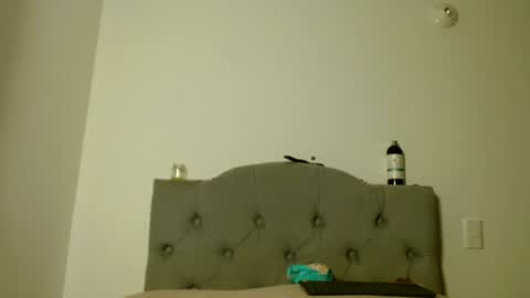 Snapshot of red_moonn chatting on 02/07/25, 11:34 IG OF red moonn online show from 02/07/25, 11:34