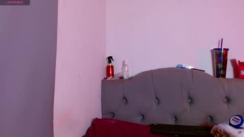 IG   OF red moonn online show from 11/28/25, 05:10