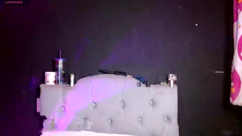 IG   OF red moonn online show from 04/08/26, 05:18