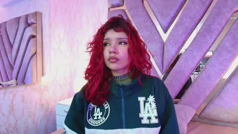 red_pandaa online show from 01/17/26, 03:00