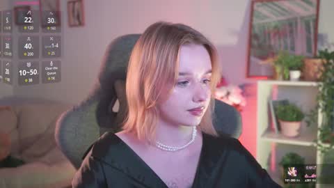 QUEEN OF EVIL online show from 12/16/24, 09:41
