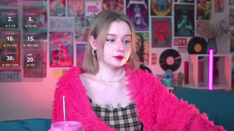 QUEEN OF EVIL online show from 12/27/24, 10:59