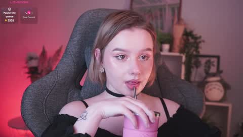 QUEEN OF EVIL online show from 01/09/25, 09:16