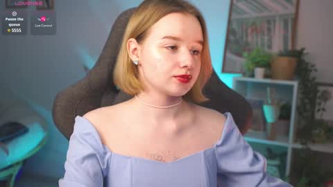 QUEEN OF EVIL online show from 03/12/25, 02:30