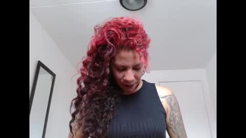 Instagram Valerie yourdream online show from 04/06/26, 04:30