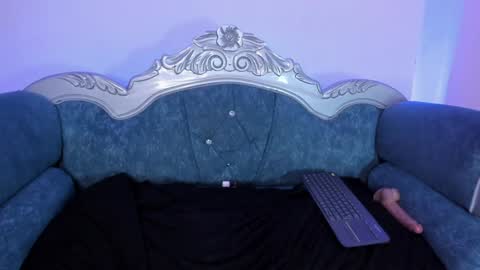     online show from 01/30/25, 06:32