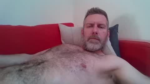 Red online show from 12/21/24, 09:12