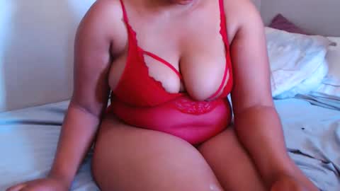 redbonexx22 online show from 02/03/26, 06:40