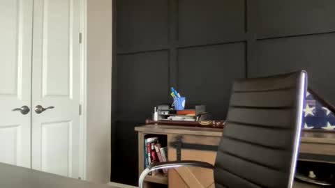 Snapshot of redbull1414 chatting on 12/10/24, 09:33 RedBull online show from 12/10/24, 09:33