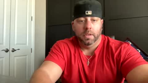 Snapshot of redbull1414 chatting on 12/19/24, 08:23 RedBull online show from 12/19/24, 08:23