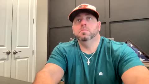 Snapshot of redbull1414 chatting on 12/26/24, 10:52 RedBull online show from 12/26/24, 10:52