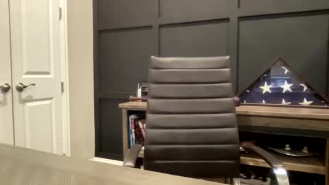 Snapshot of redbull1414 chatting on 12/30/24, 01:36 RedBull online show from 12/30/24, 01:36