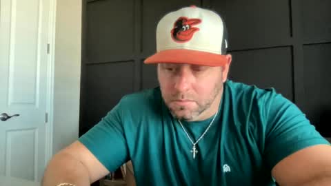 Snapshot of redbull1414 chatting on 01/12/25, 04:40 RedBull online show from 01/12/25, 04:40